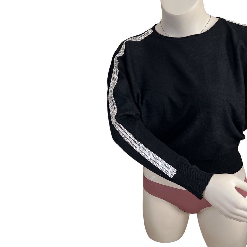 Black with embellished design. - Picture 4 of 10